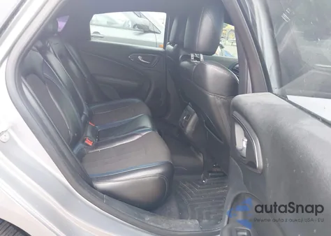 2015 Chrysler 200 S из США, поврежденный, VIN 1C3CCCBB9FN537938